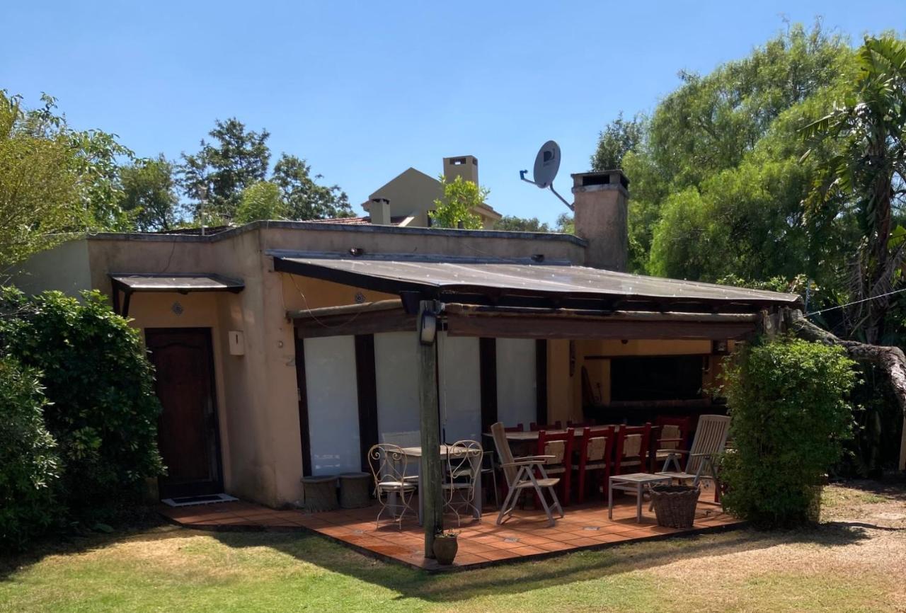 Bungalow In Our Garden 몬테비데오 외부 사진