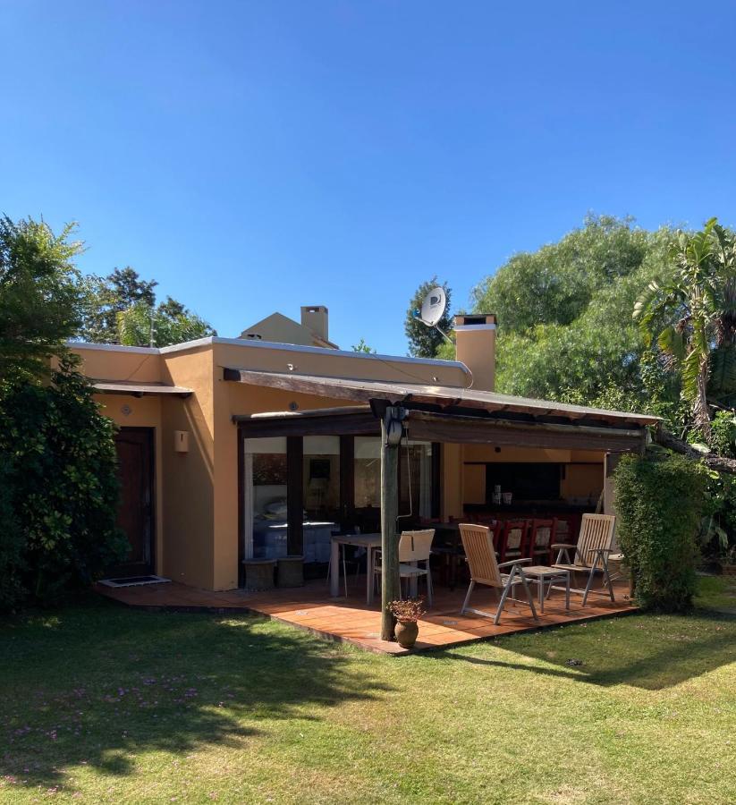Bungalow In Our Garden 몬테비데오 외부 사진